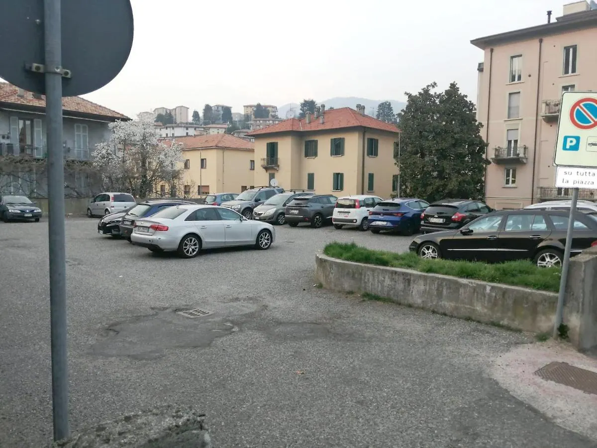 Apartmán Casa Di Lucy Como 0*,
